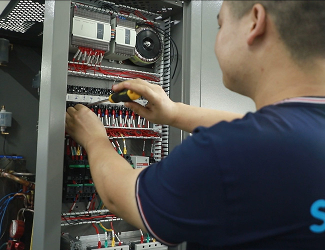 質(zhì)量可靠_環(huán)境試驗設(shè)備供應(yīng)商